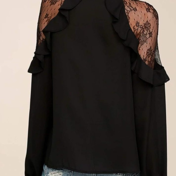 Chic Black Lace Women's Blouse - Picture 2 of 11